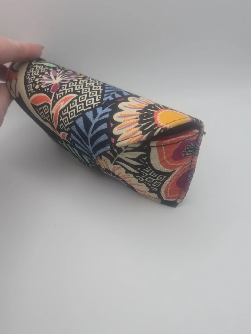 Vera Bradley Floral Multi-Color Foldover Clutch Sunnies Hard Case (EUC)🌸🌻🌼
